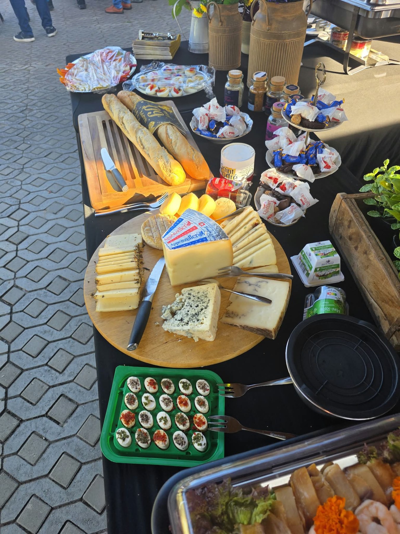 Impression von Catering, Grill und Veranstaltung